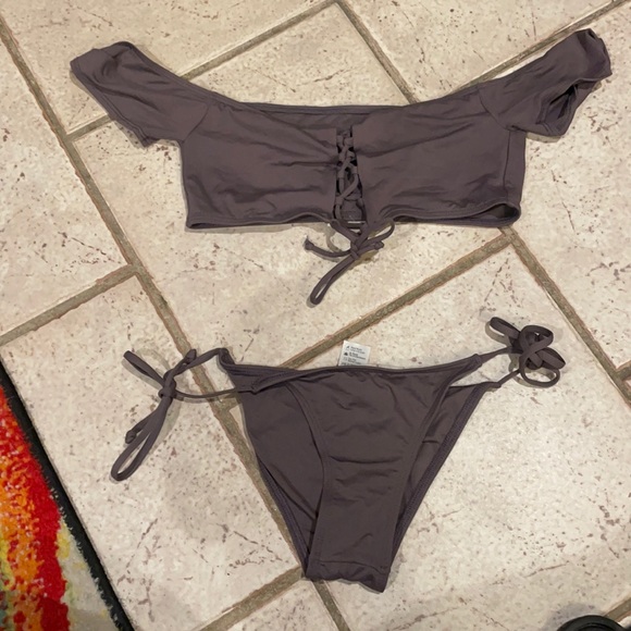 L*space bikini - Picture 1 of 6